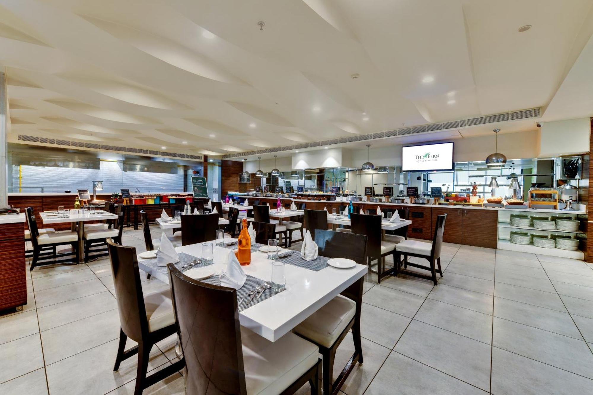 The Fern Residency Rajkot Hotel Exterior photo
