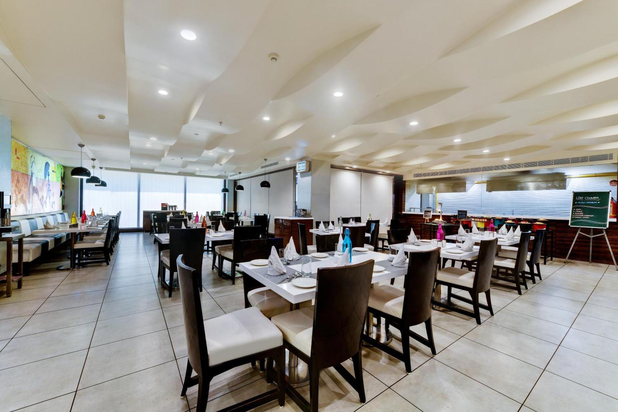 The Fern Residency Rajkot Hotel Exterior photo